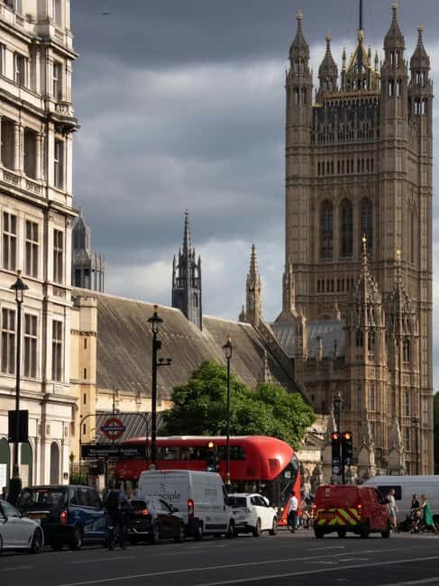 London Buckingham Palace & Westminster Guided Walking Tour - Price and Value