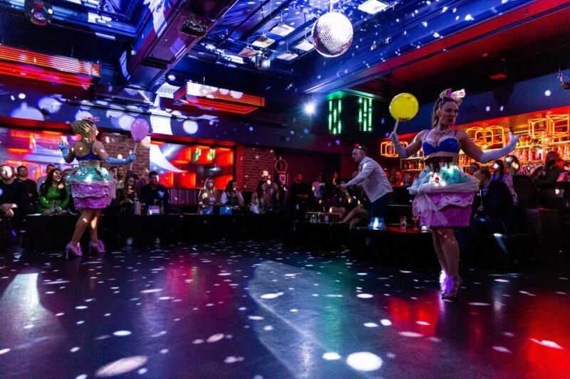 London: Burlesque Cabaret Show in the West End - Key Points