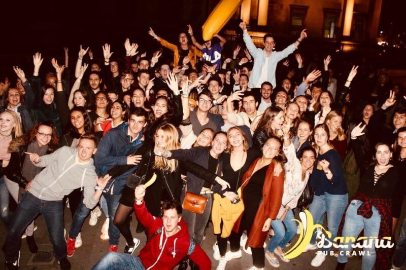 London : Central London Bar Crawl with discounts on drinks - An In-Depth Look at the London Central Bar Crawl Experience