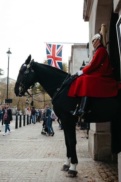 London: Changing of the Guard Experience and Landmarks Tour - The Practical Side: Pricing and Length