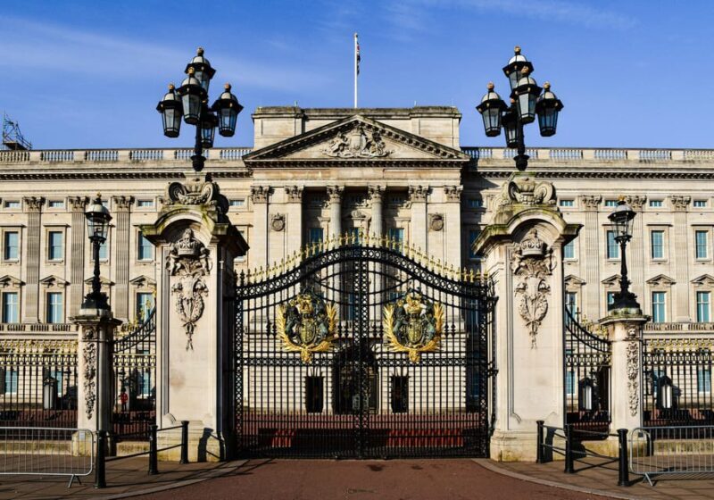 London: Changing of the Guard Experience and Landmarks Tour - FAQ