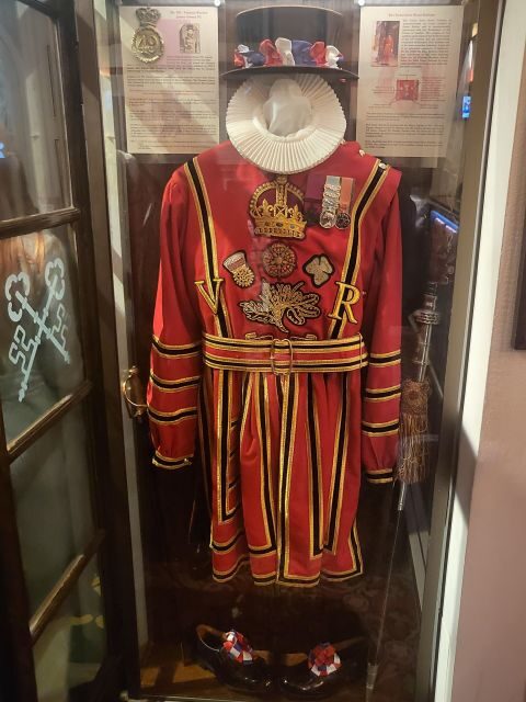 London: chauffeur driven tour - half day self guided - The Verdict: Who Is This Tour Best For?