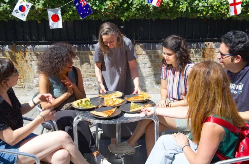 London: Chelsea Walking Tour - Stories, Sights & Small Bites - Starting Off at Sloane Square