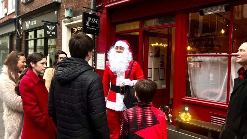 London: Christmas Lights Tour with Santa & Cookies Workshop - What the Tour Includes and How It Feels