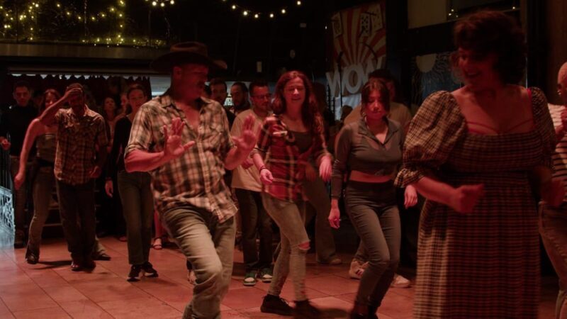 London: Country Music Party with Line Dancing, Two-stepping - Key Points