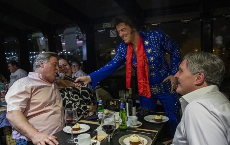 London: Dinner Cruise with Elvis Tribute on the Thames River - The Sum Up