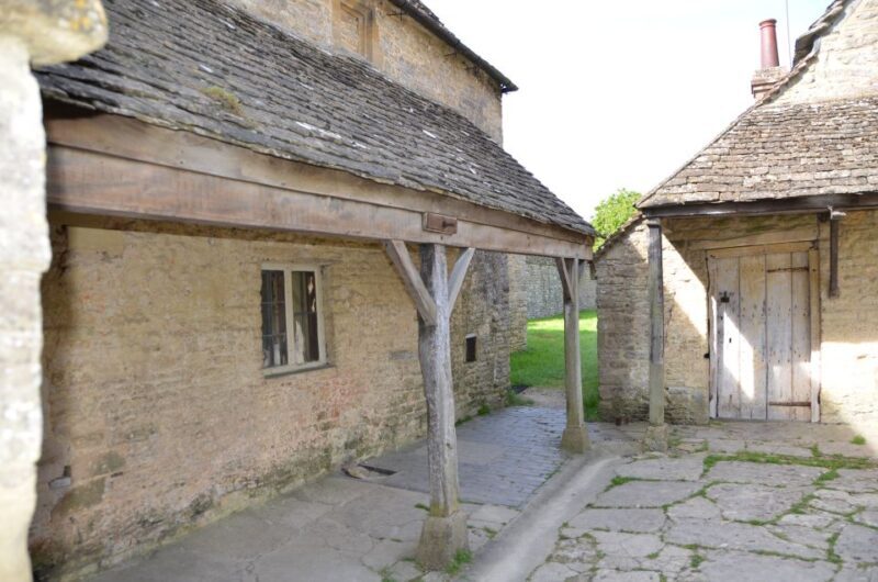 London: Downton Abbey Countryside Black Taxi VIP Tour - FAQ