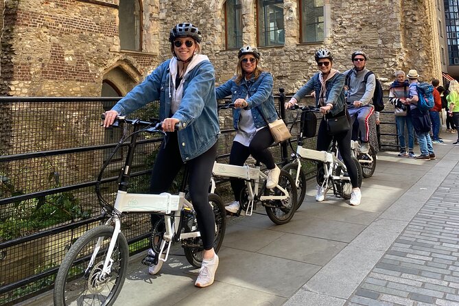 London E-Bike tour & Borough market - The group size reality: max 10, but you still share London