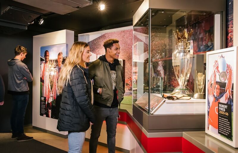 London: Emirates Stadium Entry Ticket and Audio Guide - Discover the Emirates Stadium and Arsenal Museum Tour