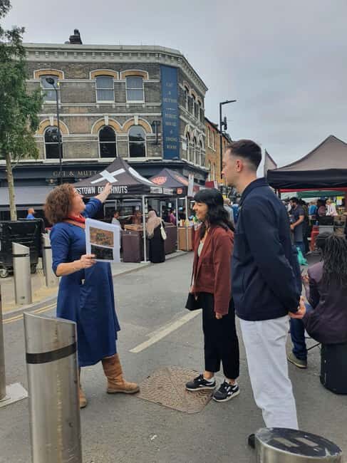 London Fields and the Old East End - walking tour - A Quiet Interlude at Regent’s Canal and City Farm