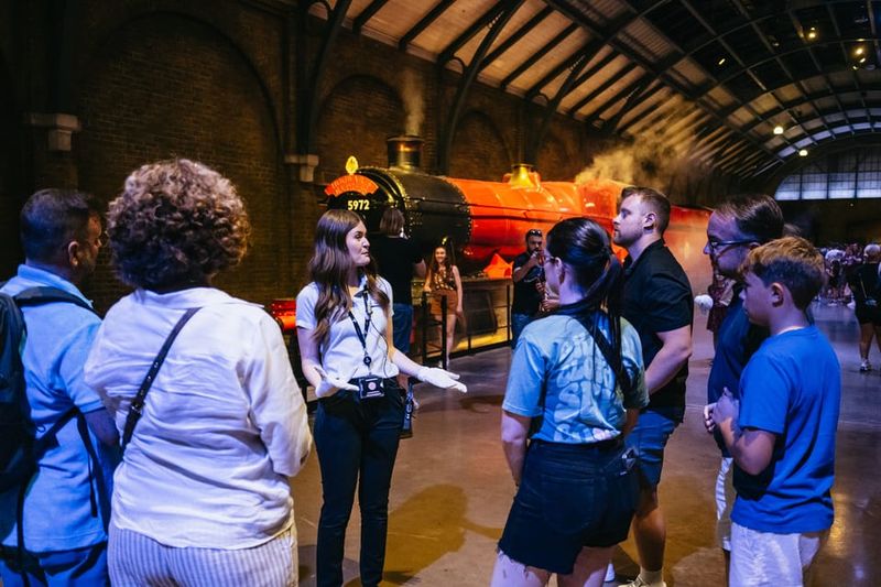 London: Fully-Guided Making of Harry Potter Tour - Hogwarts classrooms, dorm rooms, and Ministry of Magic sets