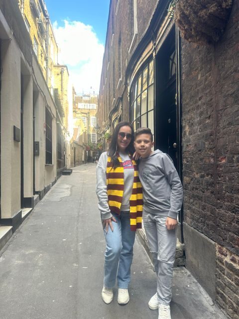 London: Harry Potter Black Cab Tour with Hotel Pick Up - FAQs