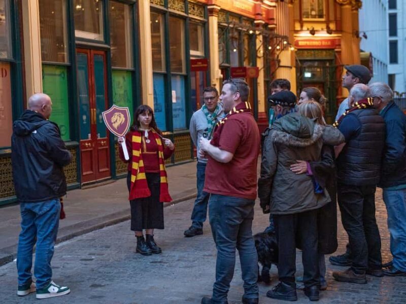 London: Harry Potter Lumos Christmas Lights Bus Tour - FAQs