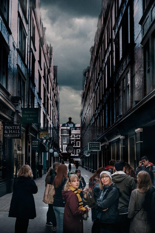 London: Harry Potter Walking Tour in German - Practical Tips