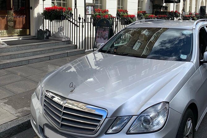 London Heathrow Airport Private Transfer Service To London - The Pickup Process and Meeting Point