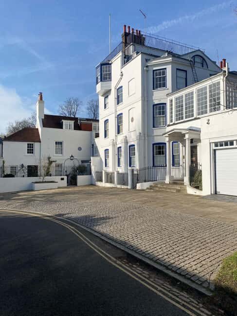 London: Historic Homes of Hampstead Village Walking Tour - An inviting introduction to Hampstead’s past