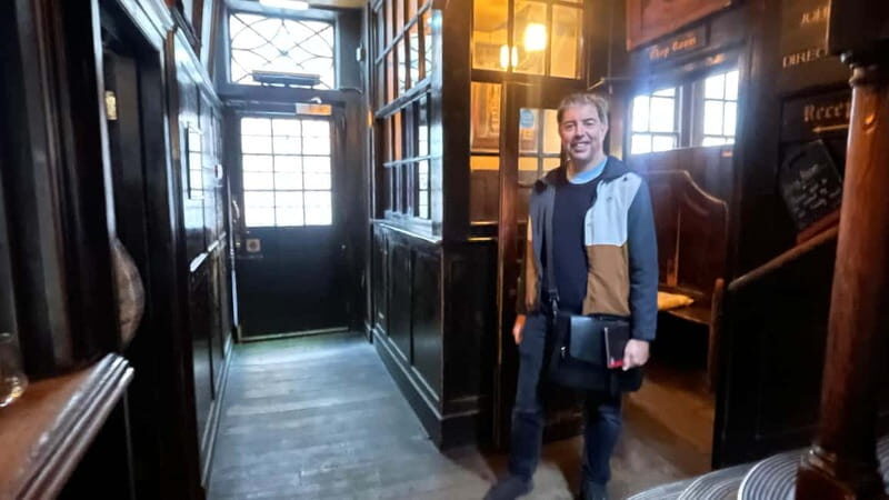 London: Historic Pub Walking Tour for Small Groups - FAQ