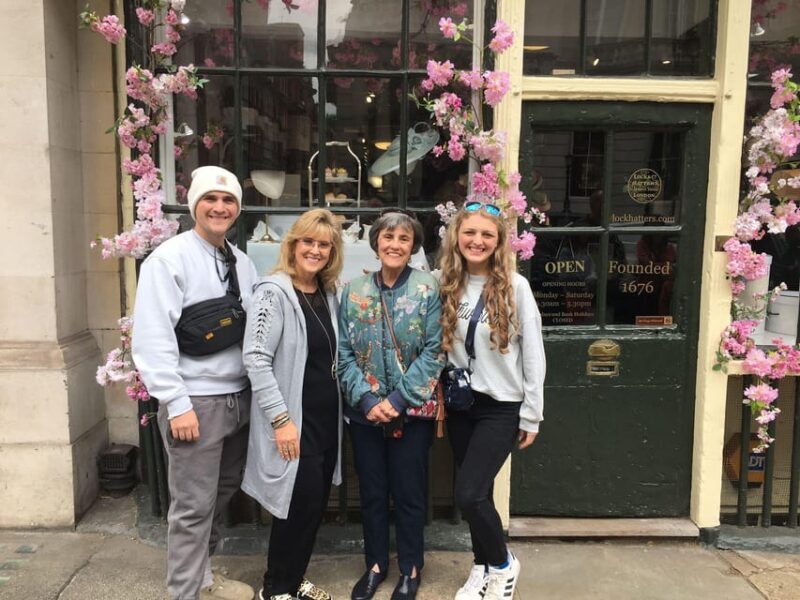 London: Instagram Photos Black Cab Tour with Hotel Pick Up - FAQs