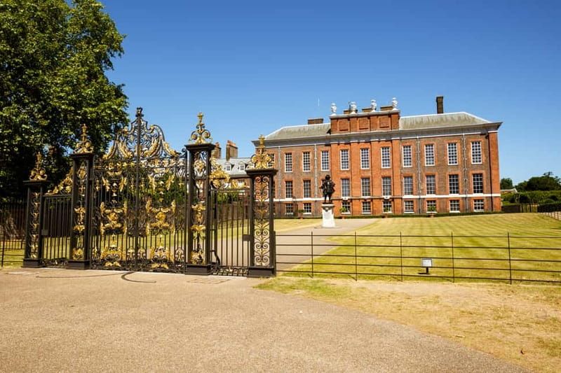 London: Kensington Palace Sightseeing Entrance Tickets - Court dress, Royal Collection art, and what it tells you
