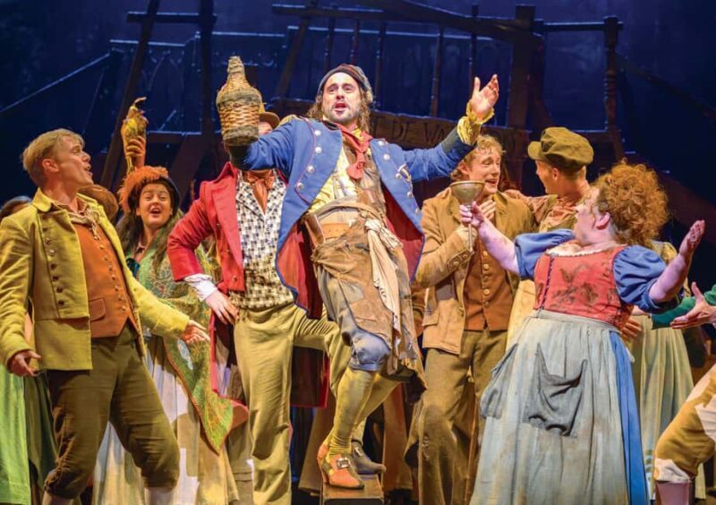 London: Les Misérables Ticket & 2-Course Pre-Show Meal - FAQ