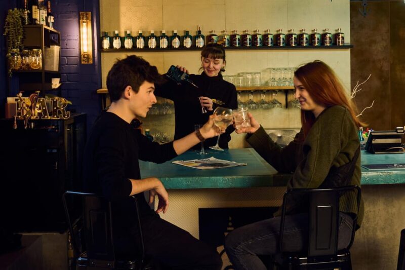 London: Make Your Own Gin Workshop with Take-home Bottle - The Sum Up