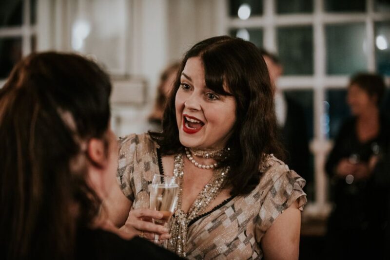 London: Murder Mystery Cruise With 3-Course Dinner - Practical Tips