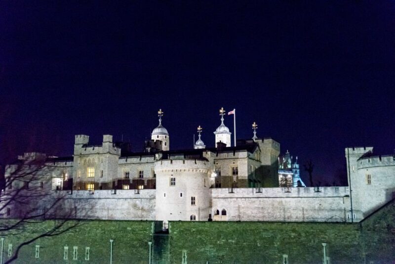 London: Nighttime Open-Top Sightseeing Tour with Live Guide - FAQ