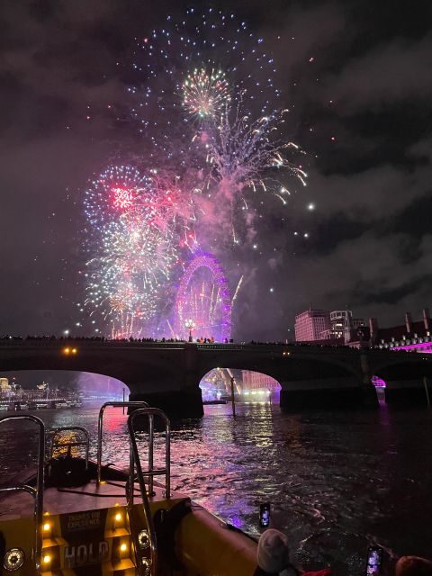 LONDON: NYE 2025 Fireworks PRIVATE BOAT - Front Row Views - Practical Details: What You Need to Know