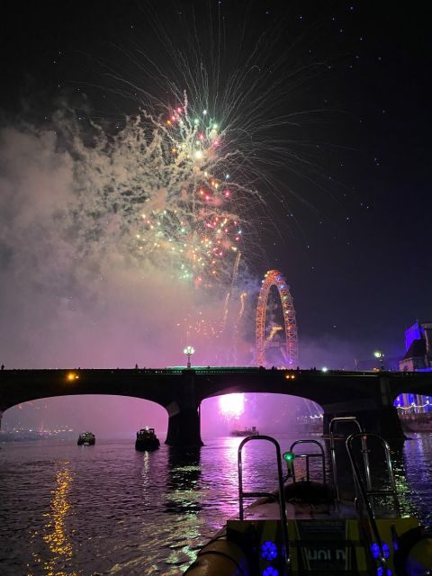 LONDON: NYE 2025 Fireworks PRIVATE BOAT - Front Row Views - Comparing with Similar Experiences