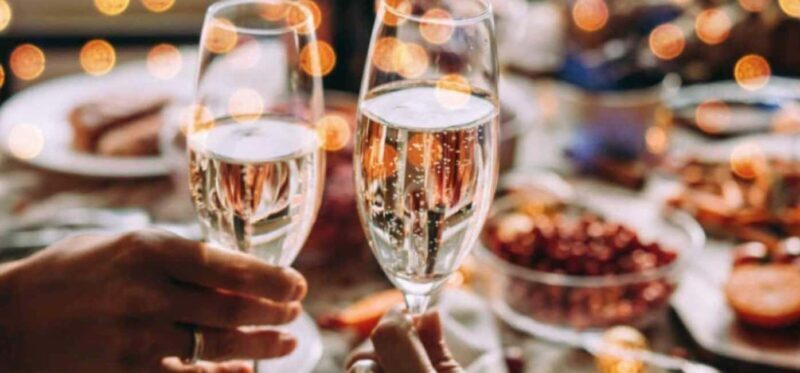 London: NYE Fireworks, Dinner & Cable Car Experience - Practical Tips and Insights