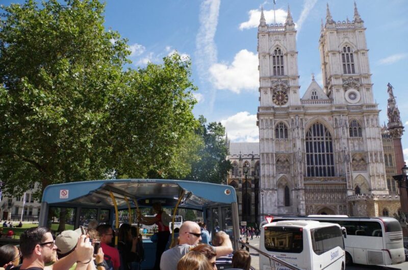 London: Panoramic Open-Top Bus Tour - Key Points