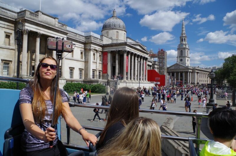 London: Panoramic Open-Top Bus Tour - FAQ