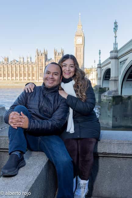 London: Photoshoot at Big Ben, the London Eye, and the red phone booth - The Experience for Different Travelers