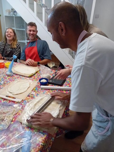 London: Pizza Making Cookery Class - FAQ
