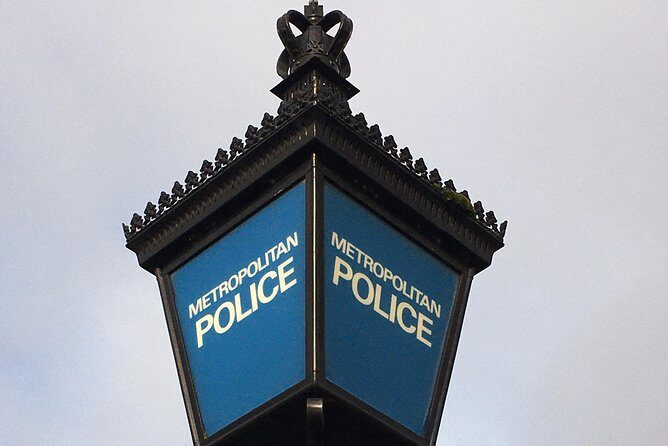 London Police and Crime Walking Tour - Exploring Aldwych