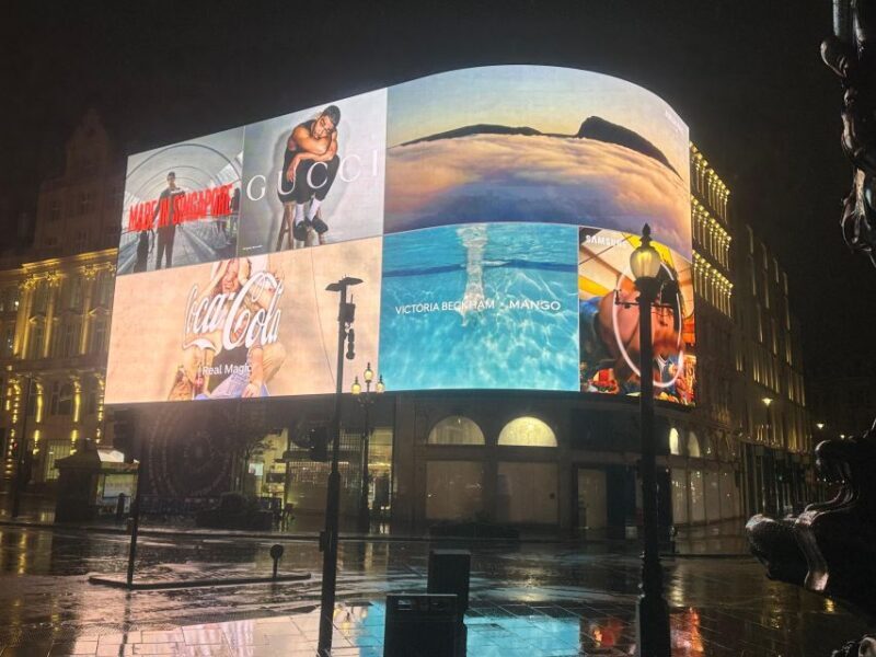 London: Private Black Cab Night Tour with Hotel Pick Up - Practical Considerations