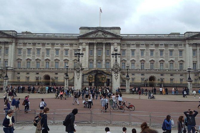 London Private Chauffeur Half-Day or Full-Day Vehicle Rental - The Bottom Line