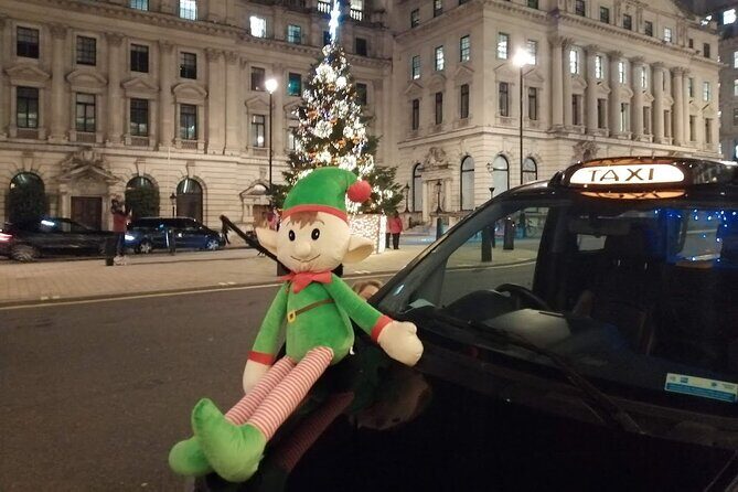 London Private Christmas Lights Taxi Tour with Pick Up - What Makes This Tour Stand Out