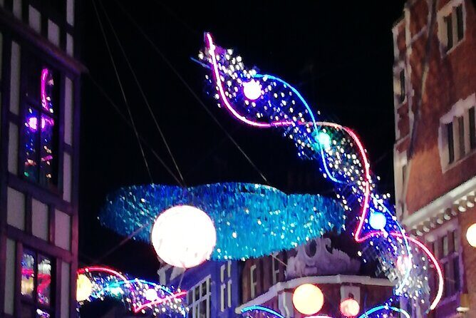 London Private Christmas Lights Walking Tour with Local Guide - The Experience: What Does It Feel Like?