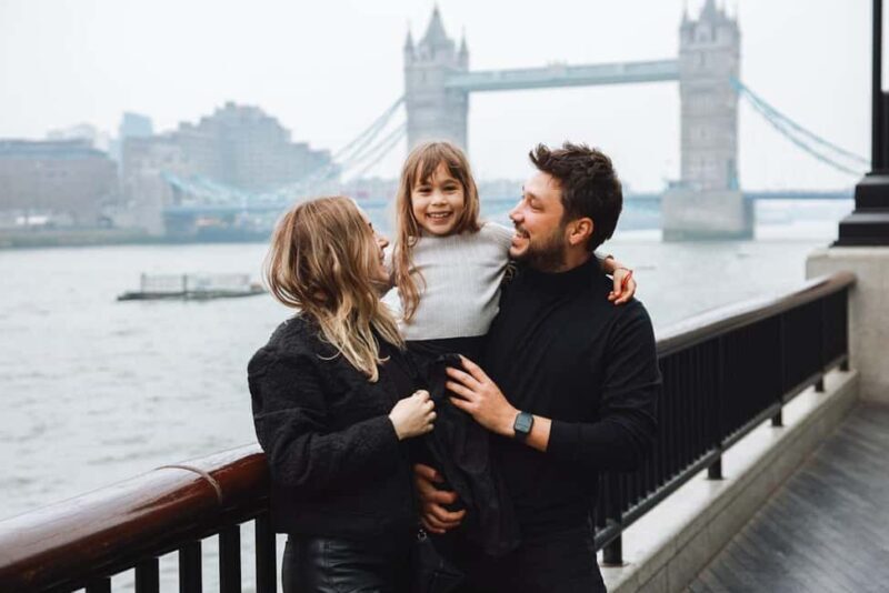 London: Private Family Tour, Natural History Museum & Games - Who Should Consider This Tour?