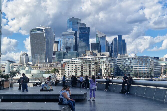 London Private Guided Taxi Tour - FAQs