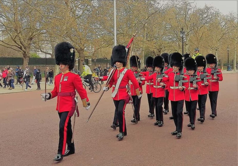 London: Private Highlights Taxi Tour - Hotel Pickup - FAQs