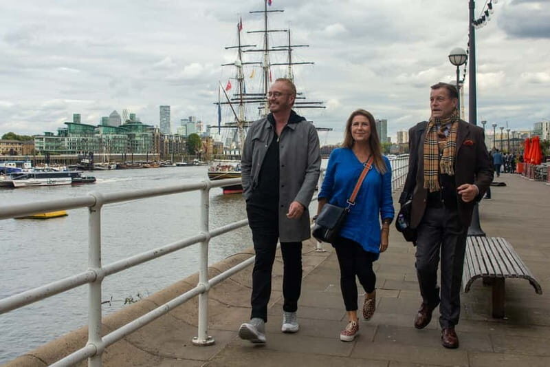 London: Private & Personalized Tour with a Local Insider - Key Points