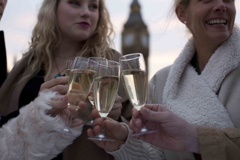 London: River Thames Dinner Cruise with Live Jazz - The Sum Up