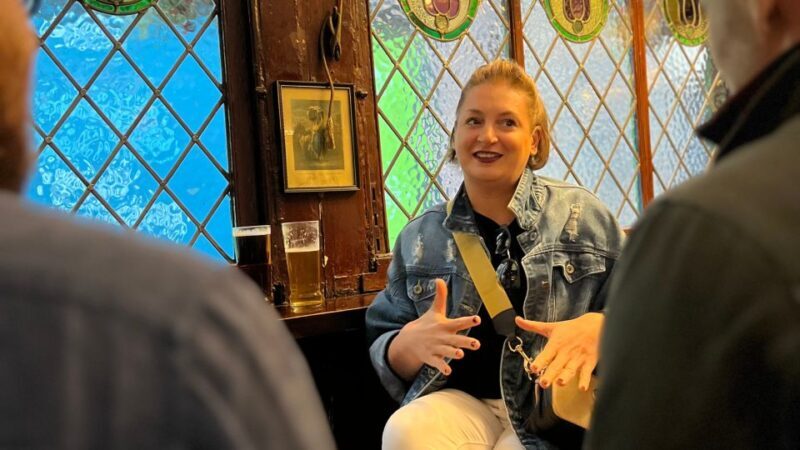 London: Royal Historic Pubs Walking Tour - Exploring the Tour in Detail
