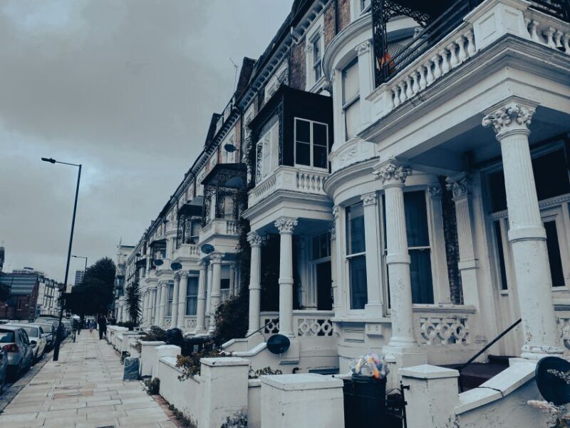 London: Secrets of Freddie Mercury Tour with a Cocktail - FAQ