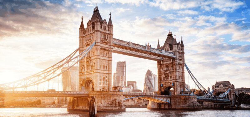 London: Self-Guided History City Tour with an App - Who Is This Tour Best For?