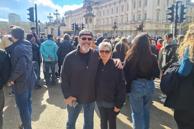 London Sightseeing Private Black Cab Tour with Hotel Pick Up - Cancellation and Booking Practicalities