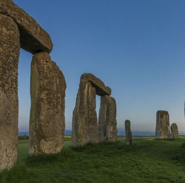 London: Stonehenge 6 Hour Tour By Car With Entrance Ticket - What to Expect from This Guided Tour
