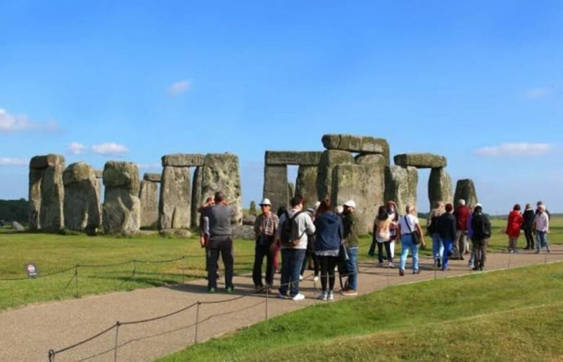 London: Stonehenge 6 Hour Tour By Car With Entrance Ticket - The Highlights and Why They Matter